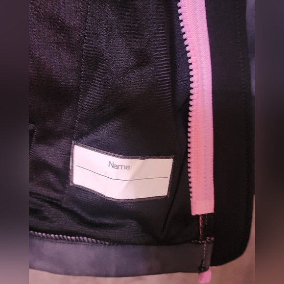 Reebok Black and Pink Jacket - Picture 4 of 5